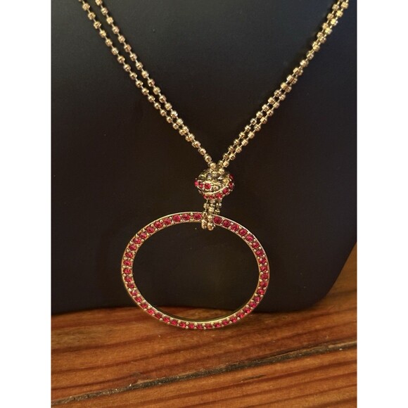 Vintage Monet Gold Tone O Pendant Necklace Red Rhinestones BEAUTIFUL! - Picture 6 of 10